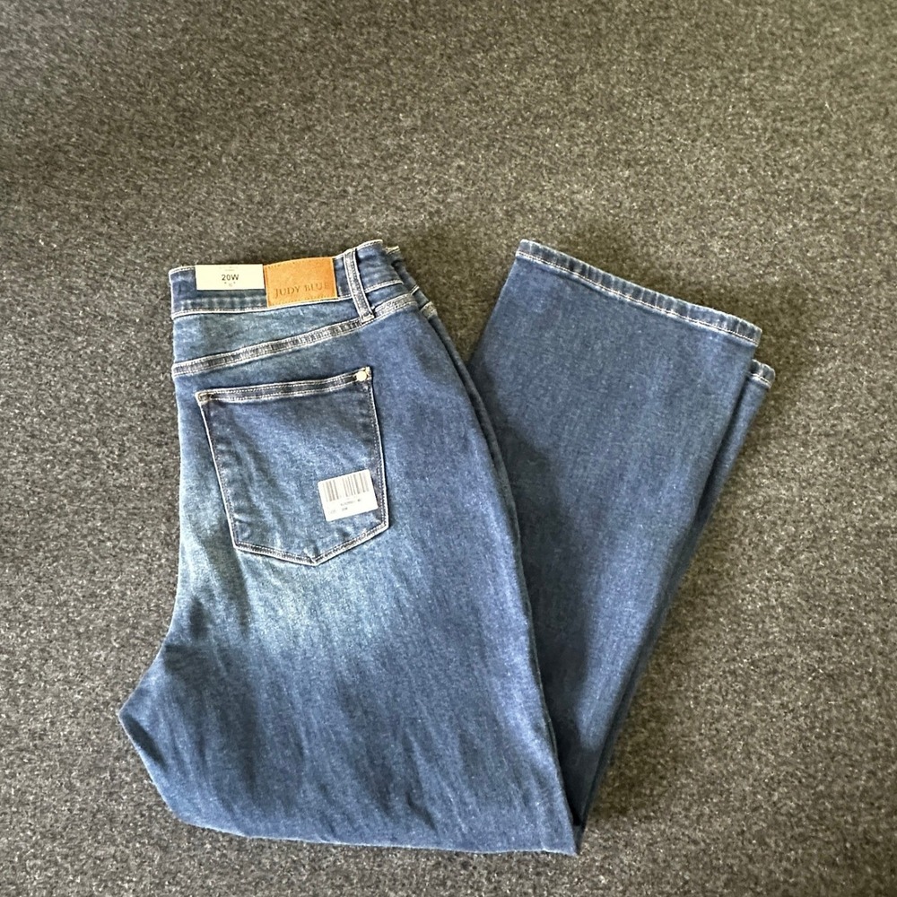 Classic Women's Blue Denim Jeans - Judy Blue